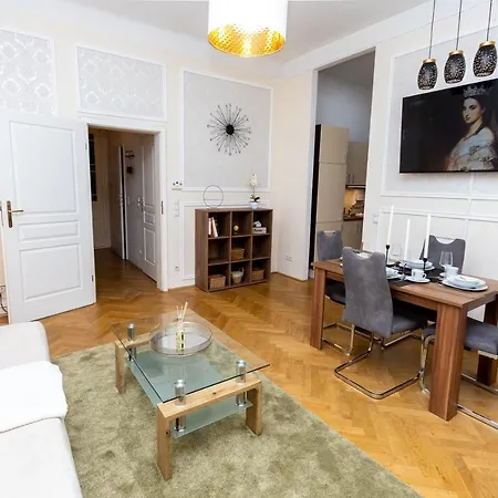 Apartmán Sissi Designed Apatment Near Main Train Station Vídeň Exteriér fotografie