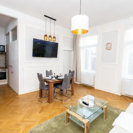 Apartmán Sissi Designed Apatment Near Main Train Station Vídeň Exteriér fotografie