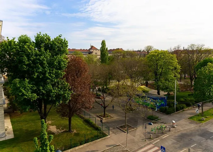 Sissi Designed Apatment Near Main Train Station